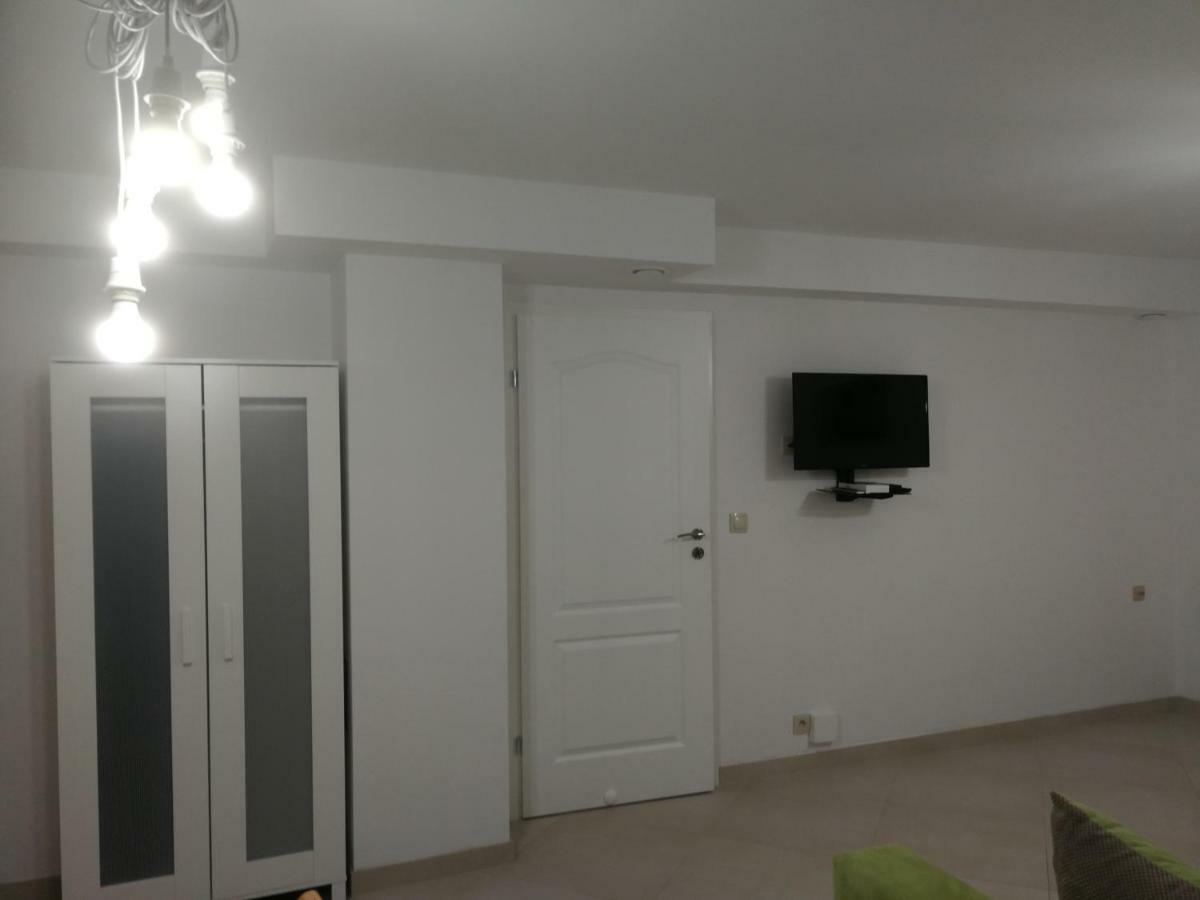 Apartamenty W Gorach Stolowych Szczytna Exterior photo